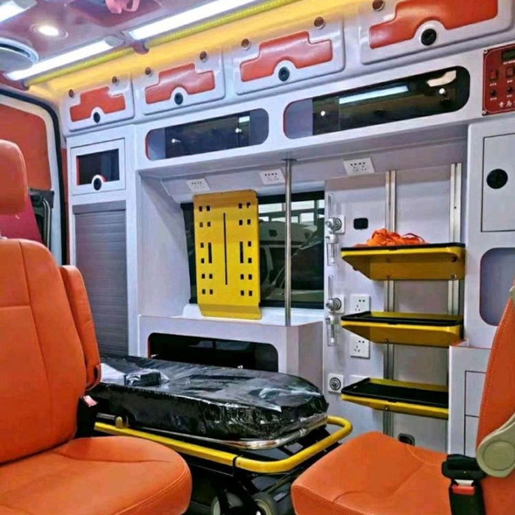 泽州长途救护车护送病人租赁价格